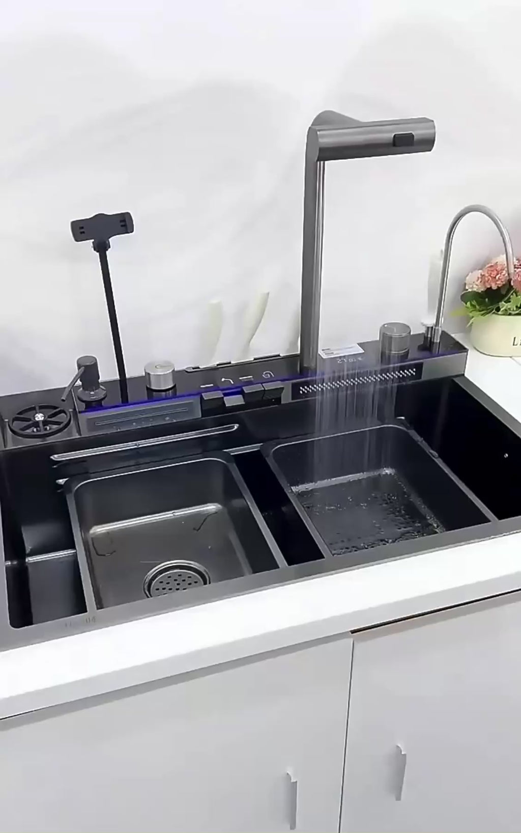 Évier Cuisine Intelligent Multifonctions 11-en-1 | Inox SUS304 | Support Téléphone 360° | INOVALUX HOME™