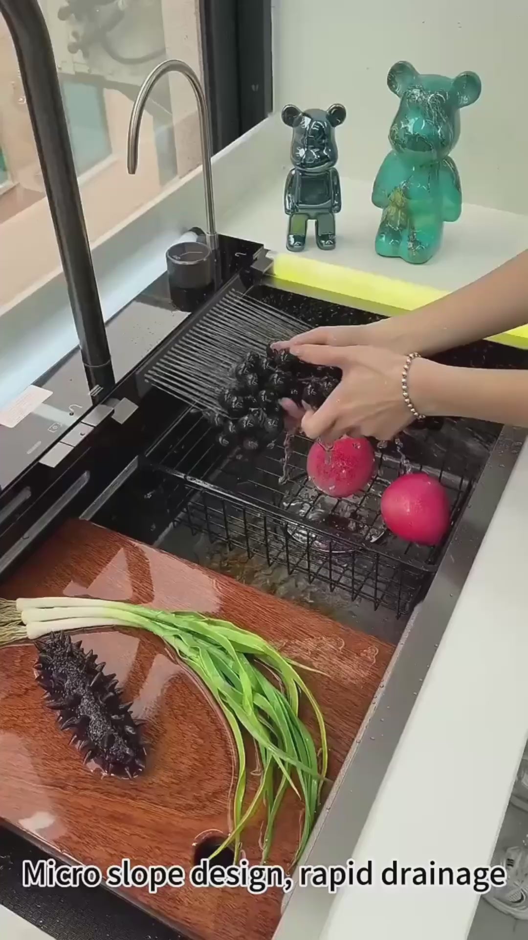 Évier Cuisine Multifonctions 7-en-1 | Inox 304 | Cascade & Purificateur | INOVALUX HOME™